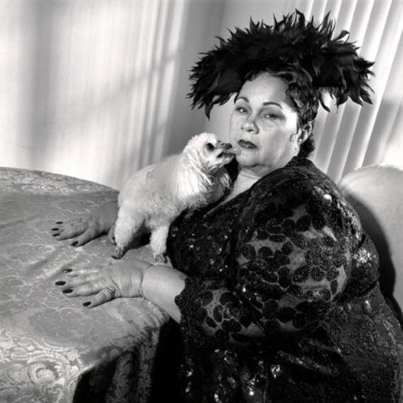 Immagine - Rif. Lucca Digital Photo Fest, Terza edizione, 2007 --> Mary Ellen Mark - Etta James and Strappy, Riverside, California, 1997 - Mary Ellen Mark/Grazia Neri